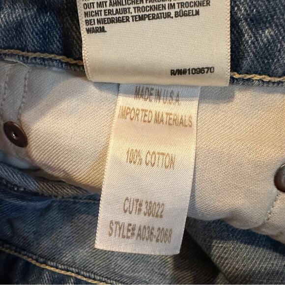 AGOLDE Dakota Distressed Relaxed Boyfriend Capri Relaxed Skater Shorts Sz 28 - Picture 9 of 12